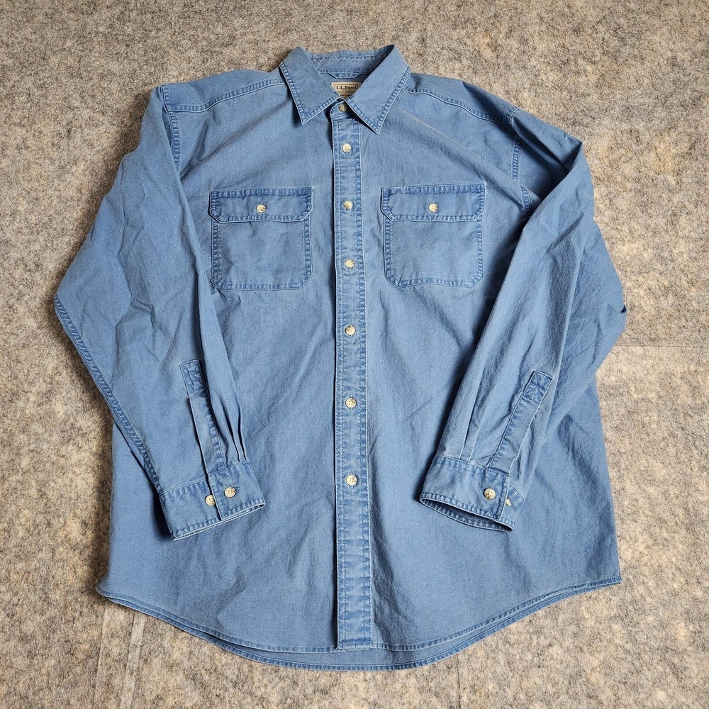 LL Bean Chambray Shirt Men L Reg Sunwashed Canvas Blue Long Sleeve Button Up